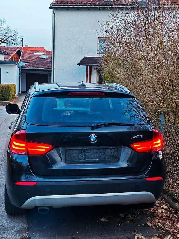 Gebraucht BMW X1 177 PS (130 kW) 2010 Schwarz SUV