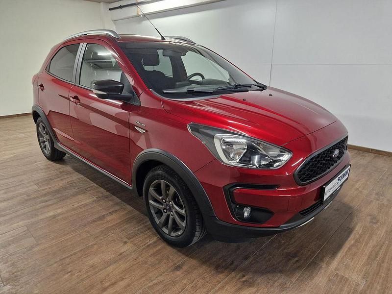 Gebraucht Ford Ka Active 86 PS (63 kW) 2019 Rubyrot (metallic) Limousine