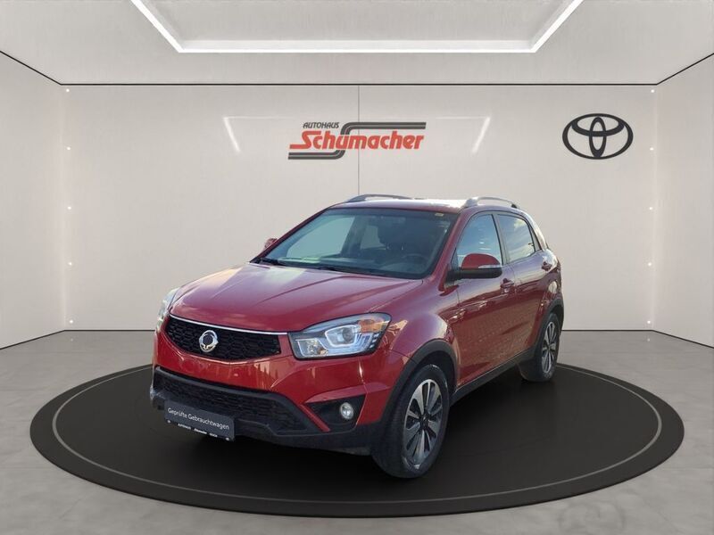 Rot Gebraucht 2016 Ssangyong Korando Sapphire SUV | 11.444 € (Etwas zu teuer) - Bild 1/4