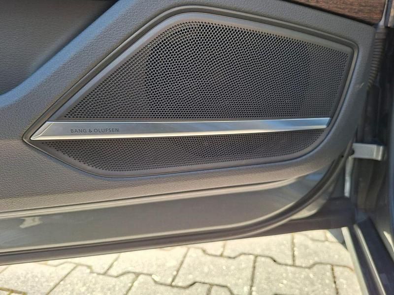 Gebraucht Audi A8 Ambiente 286 PS (210 kW) 2019 Grau Limousine