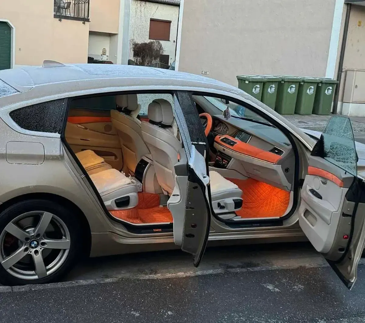 Gebraucht BMW 530 245 PS (180 kW) 2010 Gold Limousine