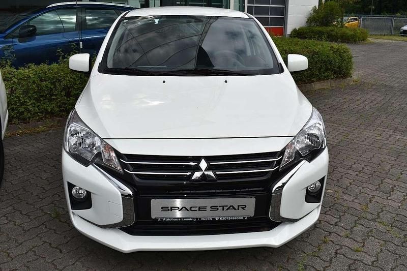 Islandweiß Neu 2024 Mitsubishi Space Star Select+ Limousine | 16.290 € - Bild 1/4