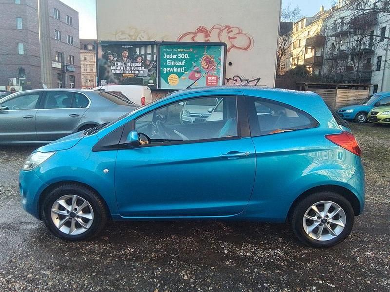 Gebraucht Ford Ka Champions Edition 69 PS (50 kW) 2013 Blau Kleinwagen