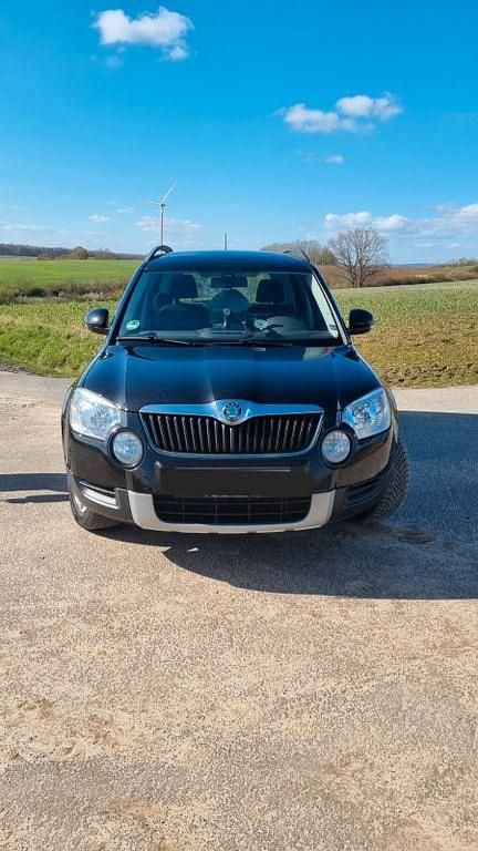 Gebraucht Skoda Yeti 140 PS (102 kW) 2013 Schwarz SUV