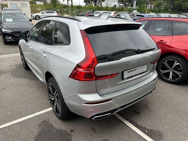 Gebraucht Volvo XC60 R-Design 392 PS (288 kW) 2021 Silber SUV