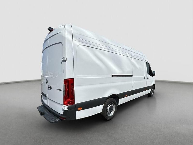 Neu Mercedes Sprinter 150 PS (110 kW) 2026 Weiss Van