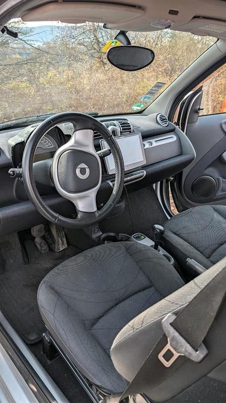 Gebraucht Smart ForTwo Coupé 71 PS (52 kW) 2012 Schwarz Coupé