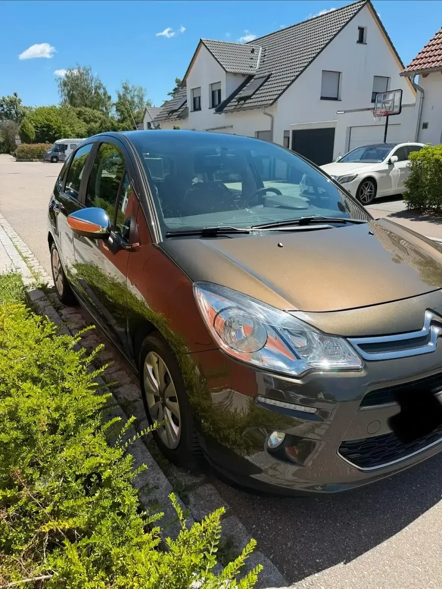 Gebraucht Citroën C3 82 PS (60 kW) 2013 Braun Limousine
