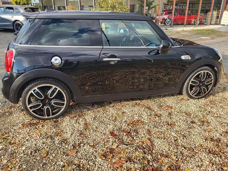 Gebraucht Mini Cooper S 192 PS (141 kW) 2015 Schwarz Kleinwagen
