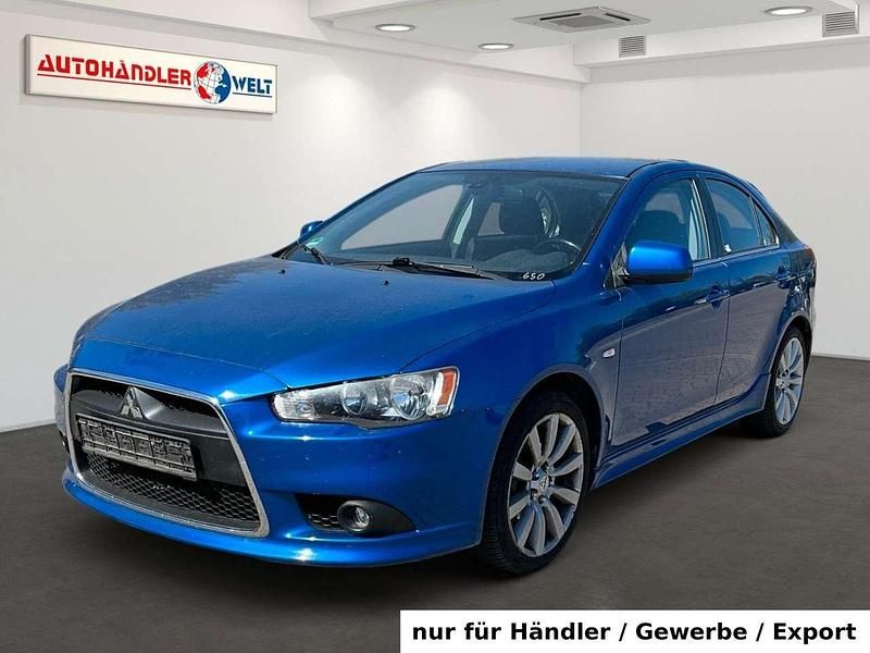 Blau Gebraucht 2009 Mitsubishi Lancer Sportback Intense Limousine | 4.599 € (Fairer Preis) - Bild 1/3