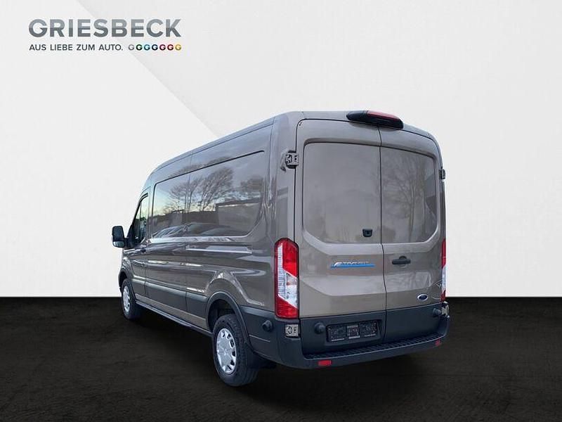 Gebraucht Ford Transit Trend 197 kW (269 PS) 2023 Pyritsilber (metallic) Van