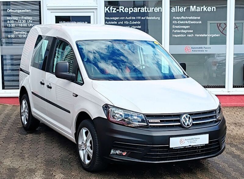 Weiß Gebraucht 2017 VW Caddy Van / Kleinbus | 10.696 € (Fairer Preis) - Bild 1/4