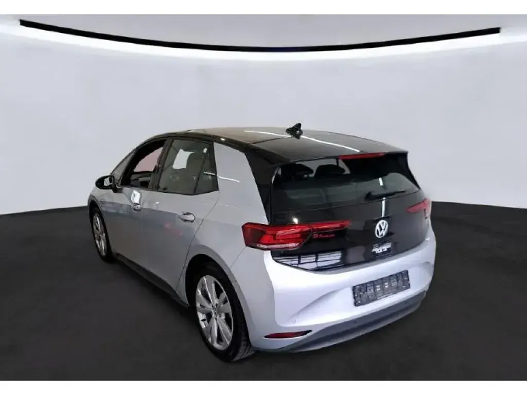 Gebraucht VW ID.3 150 kW (204 PS) 2023 Scale silver (metallic) Kleinwagen