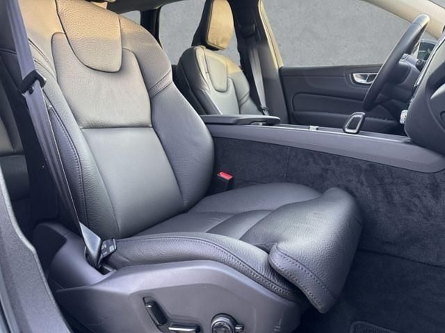 Gebraucht Volvo XC60 Plus 398 PS (292 kW) 2025 Weiss SUV