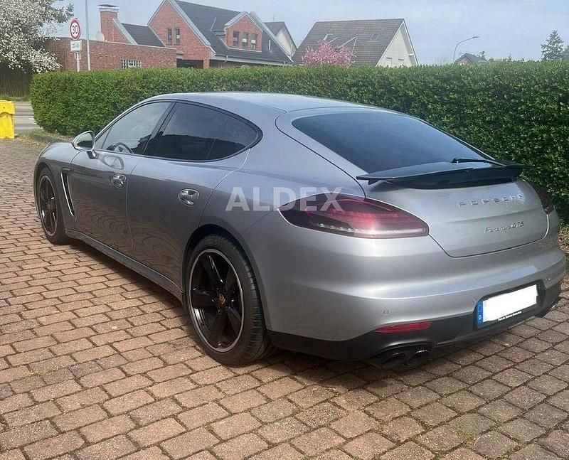 Gebraucht Porsche Panamera 4 441 PS (324 kW) 2016 Silber Limousine