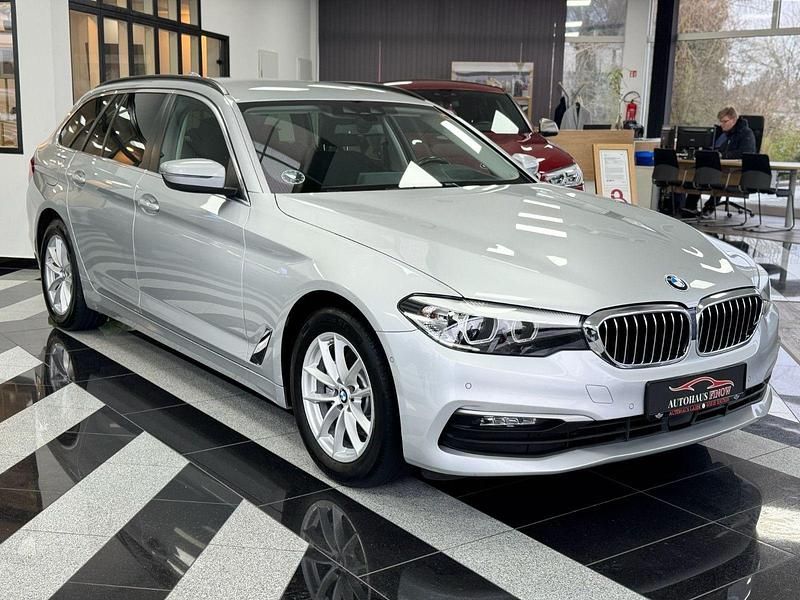 Gebraucht BMW 520 Performance 190 PS (139 kW) 2019 Silber Kombi