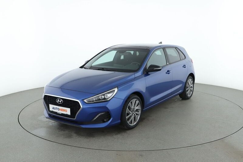 Blau Gebraucht 2018 Hyundai i30 Passion Plus Limousine | 13.920 € (Fairer Preis) - Bild 1/4
