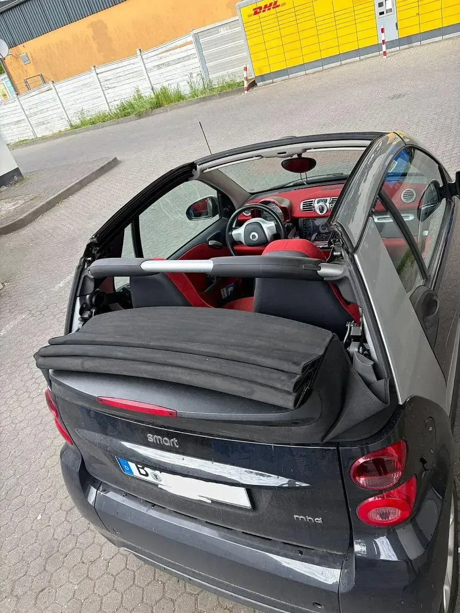 Gebraucht Smart ForTwo Cabrio 71 PS (52 kW) 2014 Schwarz Cabrio