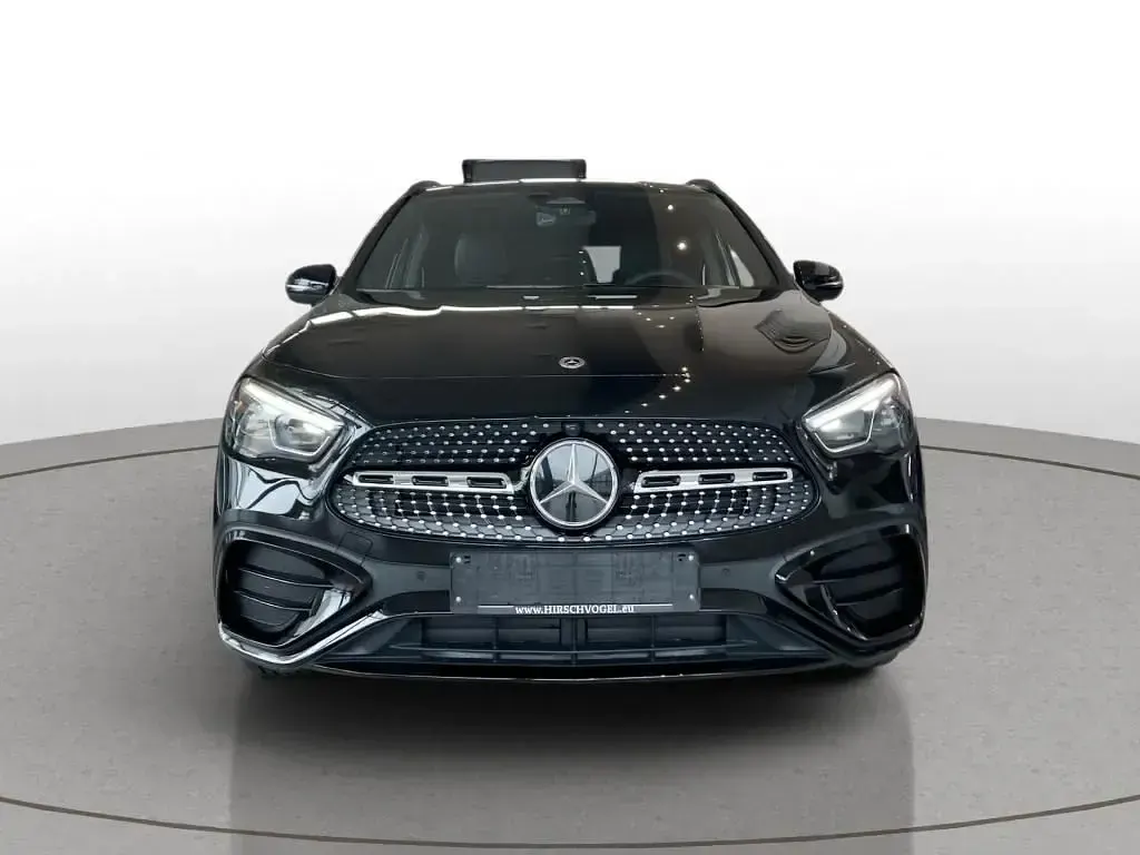 Gebraucht Mercedes GLA200 AMG line 150 PS (110 kW) 2025 Schwarz SUV