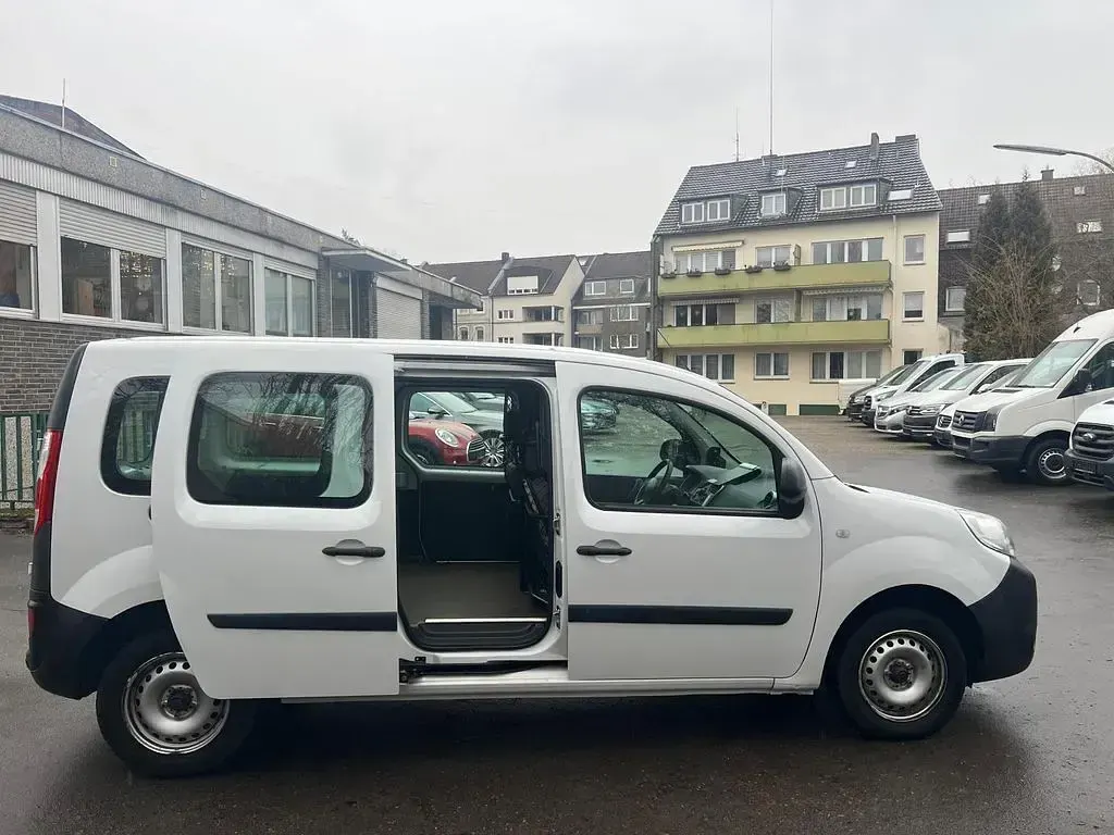 Używany Renault Express 95 KM (69 kW) 2022 Biały Minivan