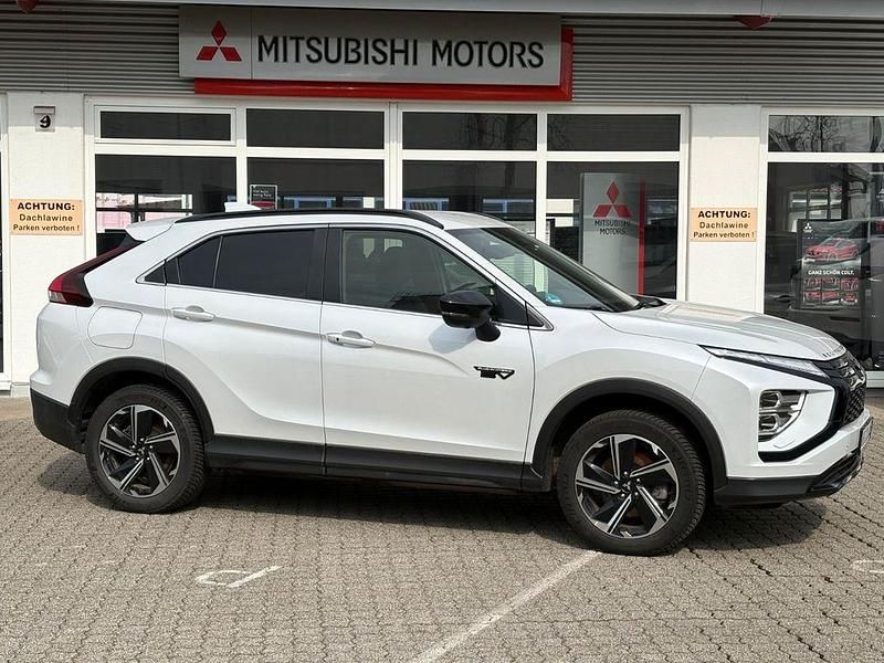 Gebraucht Mitsubishi Eclipse Cross Plus 98 PS (72 kW) 2023 Weiß SUV