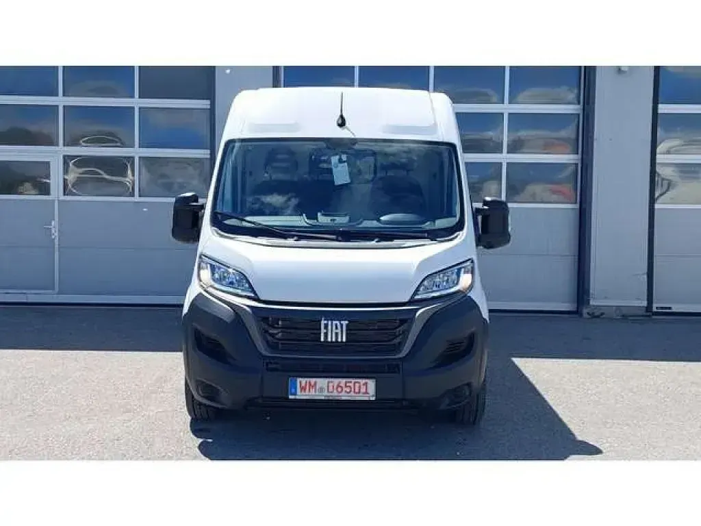Gebraucht Fiat Ducato 140 PS (102 kW) 2023 Weiss Van