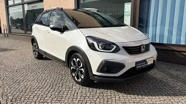 Gebraucht Honda Jazz Executive 109 PS (80 kW) 2022 Weiß Kleinwagen