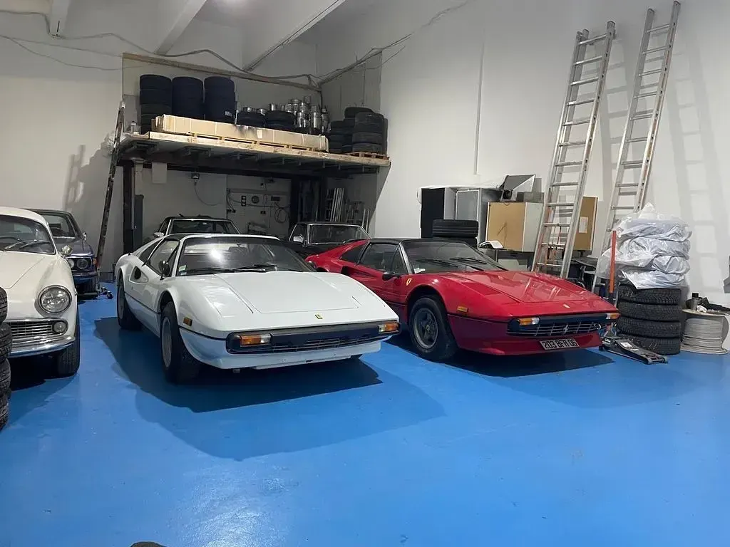 Gebraucht Ferrari 308 250 PS (183 kW) 1978 Weiß Cabrio