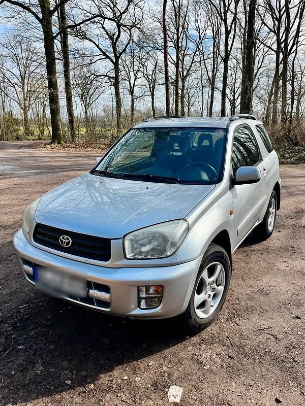Gebraucht Toyota RAV4 125 PS (91 kW) 2002 Grau SUV