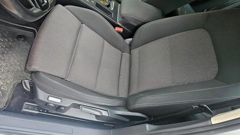 Gebraucht VW Passat 2017 Silber Kombi