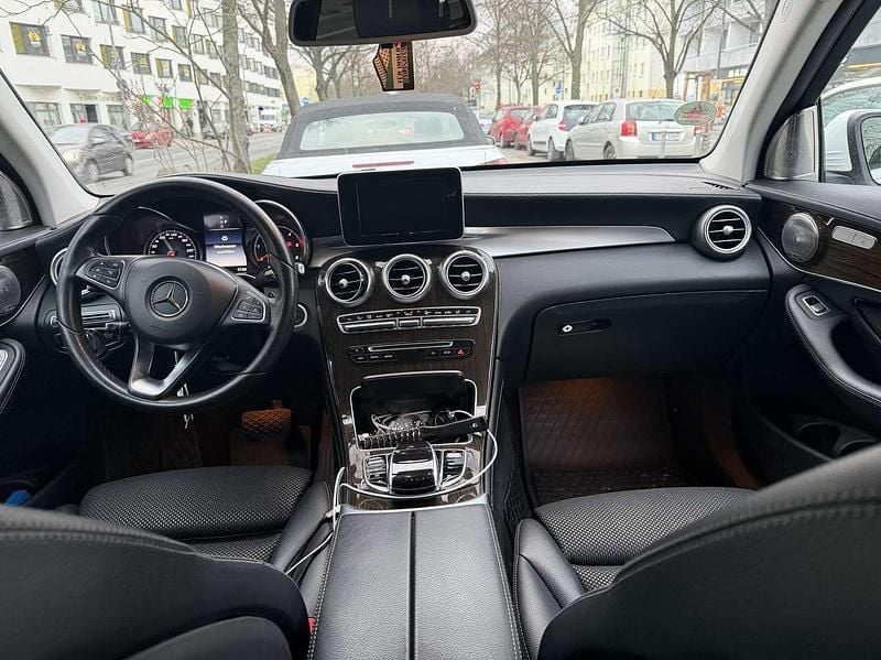 Gebraucht Mercedes GLC220 170 PS (125 kW) 2018 Weiß SUV