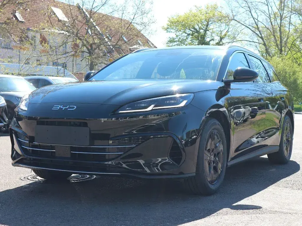 Ny BYD Seal Boost 184 HK (135 kW) 2026 Sort Stationcar