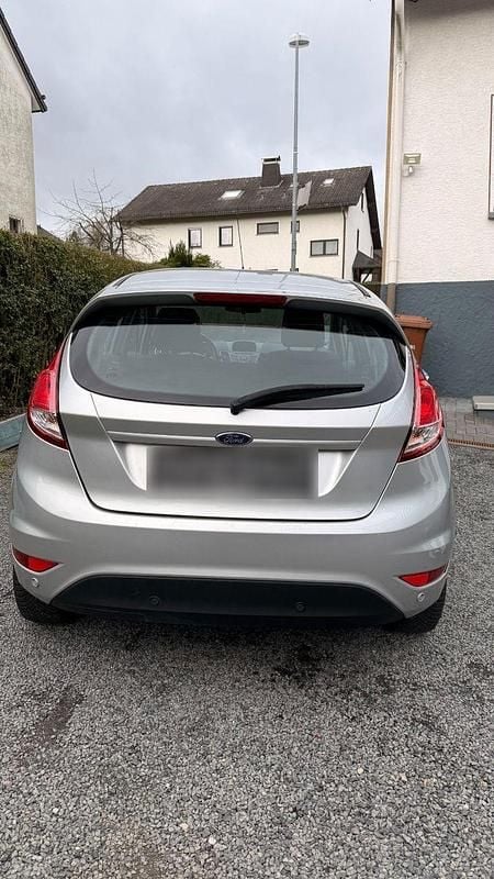 Gebraucht Ford Fiesta Titanium 80 PS (58 kW) 2017 Grau Kleinwagen