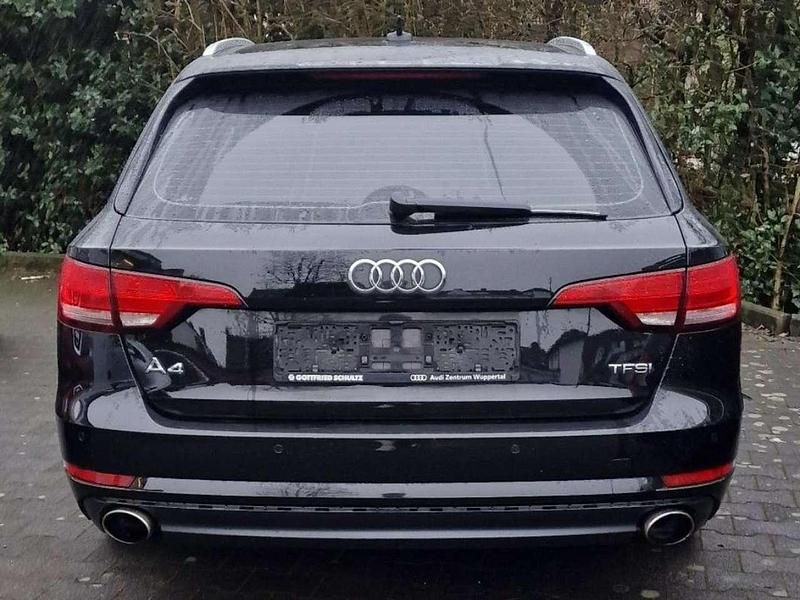 Gebraucht Audi A4 Design 150 PS (110 kW) 2016 Brillantschwarz Kombi