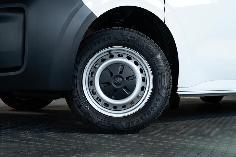 Neu VW T6.1 100 kW (136 PS) 2026 Clear white Van