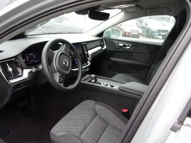 Occasion Volvo V60 145 ch (106 kW) 2024 Break