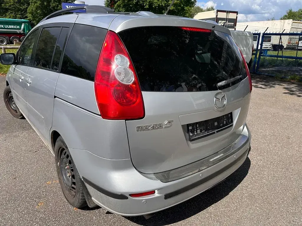 Gebraucht Mazda 5 145 PS (106 kW) 2007 Silber Van / Kleinbus