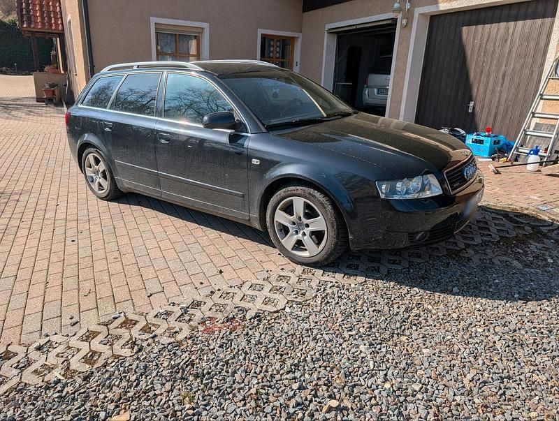 Gebraucht Audi A4 163 PS (119 kW) 2004 Schwarz Kombi