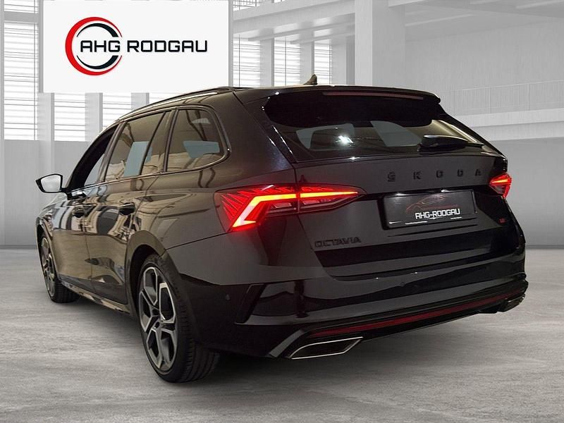 Gebraucht Skoda Octavia RS 200 PS (147 kW) 2022 Other Kombi