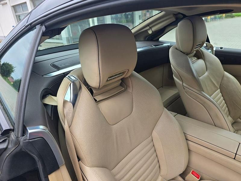 Gebraucht Mercedes SL350 306 PS (225 kW) 2013 Schwarz Cabrio