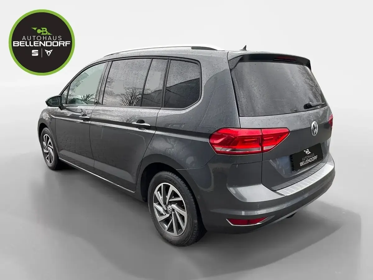 Gebraucht VW Touran Sound 116 PS (85 kW) 2017 Grau Van / Kleinbus