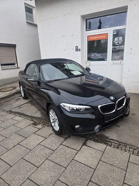 Gebraucht BMW 220 Advantage 184 PS (135 kW) 2016 Schwarz Cabrio