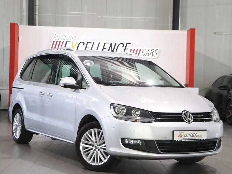 Silber Gebraucht 2014 VW Sharan Business Van / Kleinbus | 11.999 € (Guter Preis) - Bild 1/4