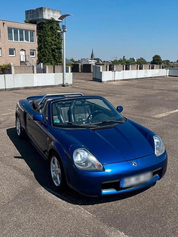 Gebraucht Toyota MR2 140 PS (102 kW) 2001 Blau Cabrio