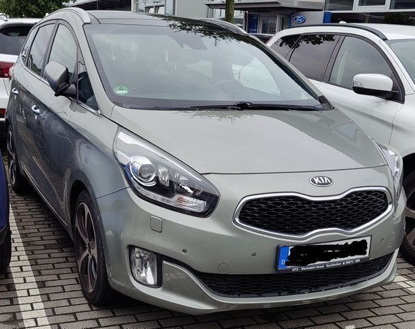 Gebraucht 2016 Kia Carens Spirit Van / Kleinbus | 13.500 € (Fairer Preis) - Bild 1/4