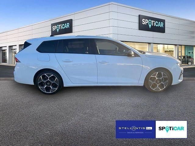 Gebraucht Opel Astra Ultimate 131 PS (96 kW) 2024 Weiß Limousine