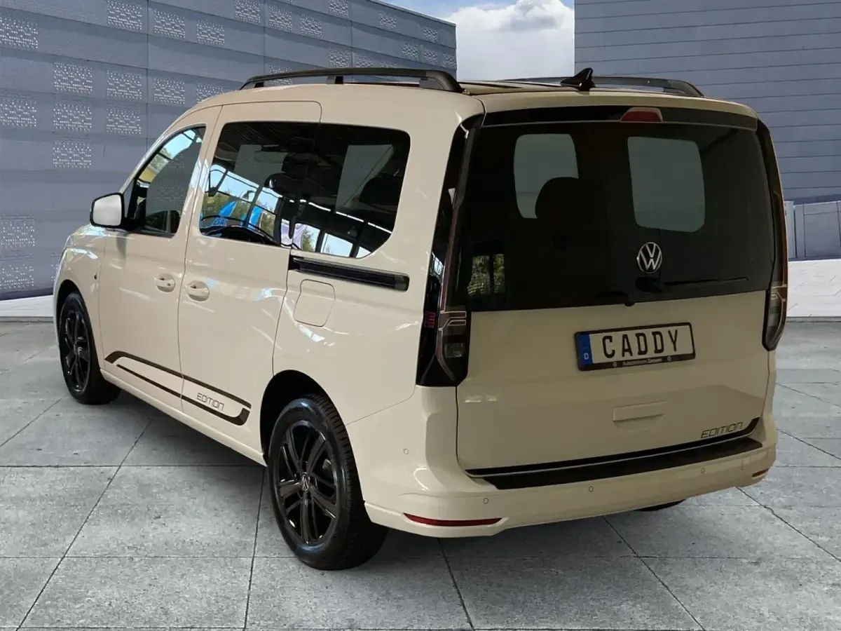 Gebraucht VW Caddy Life 116 PS (85 kW) 2025 Candyweiß Van / Kleinbus