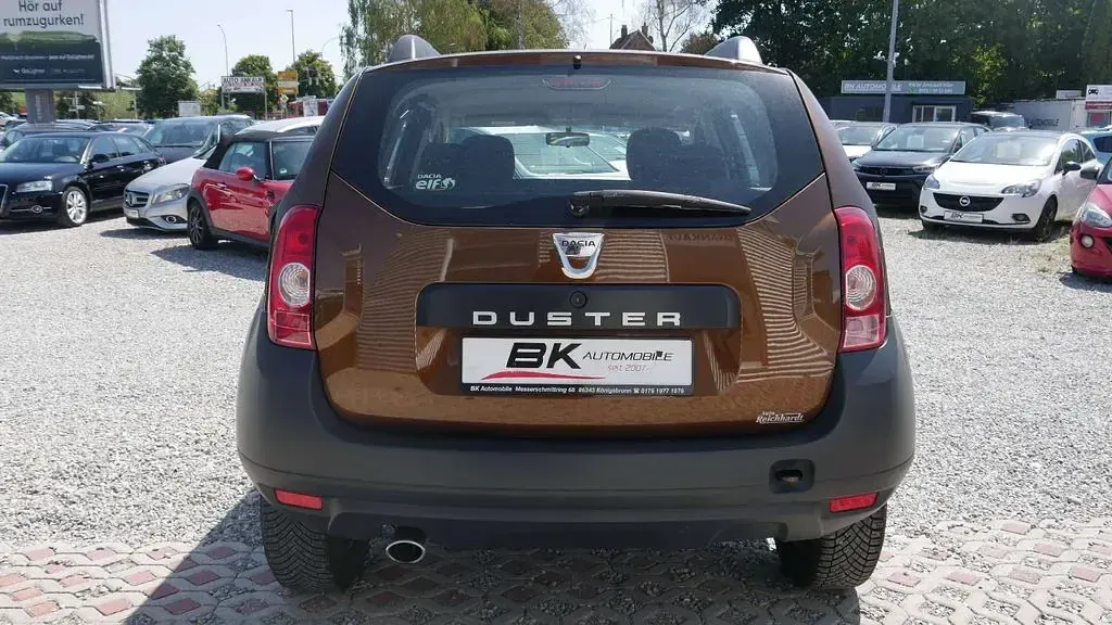 Gebraucht Dacia Duster 105 PS (77 kW) 2011 Braun SUV