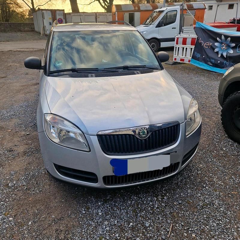 Gebraucht Skoda Fabia 2010 Grau Kombi