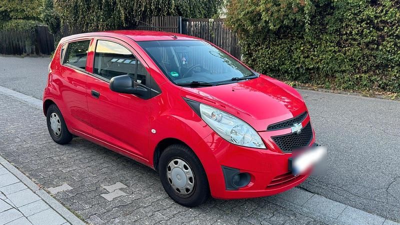 Gebraucht Chevrolet Spark 68 PS (50 kW) 2012 Rot Kleinwagen